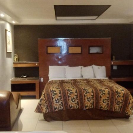 Hotel Tapatio Tijuana Buitenkant foto